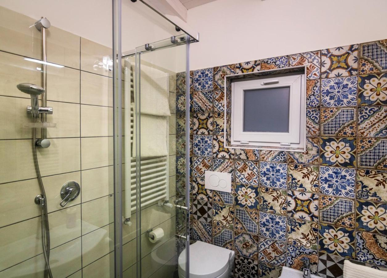 Casa Del Forestiero Umberto Catánia Buitenkant foto
