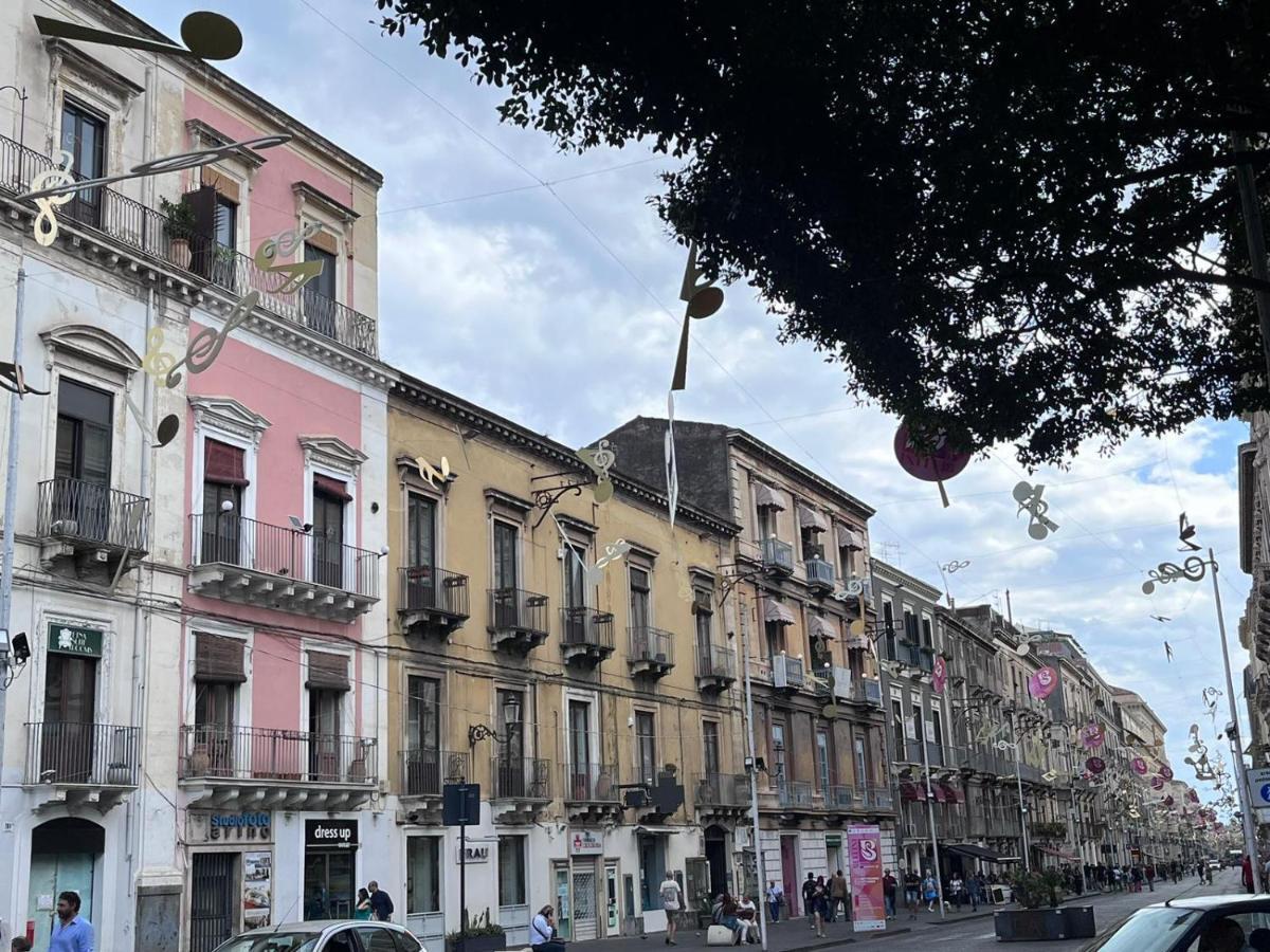 Casa Del Forestiero Umberto Catánia Buitenkant foto