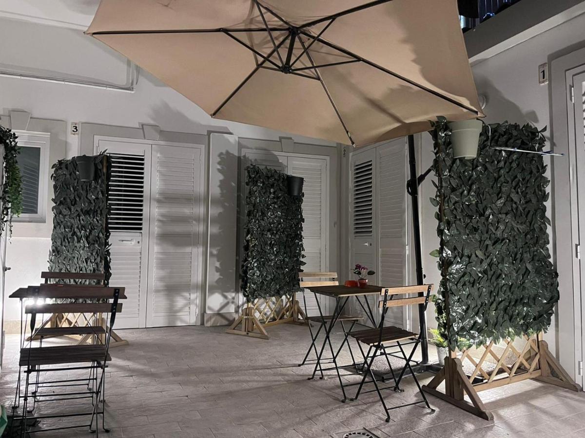 Casa Del Forestiero Umberto Catánia Buitenkant foto